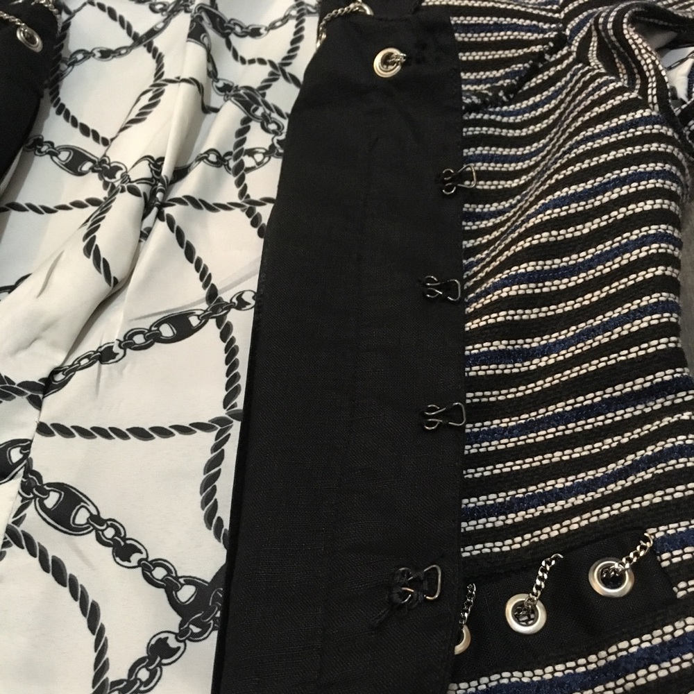 WHBM Black & Blue striped short sleeve jacket 4 - Picture 5 of 8